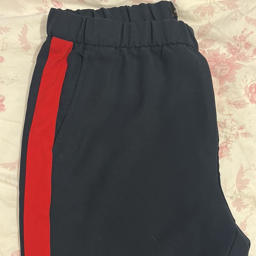 banana republic navy / red stripe hayden track pant